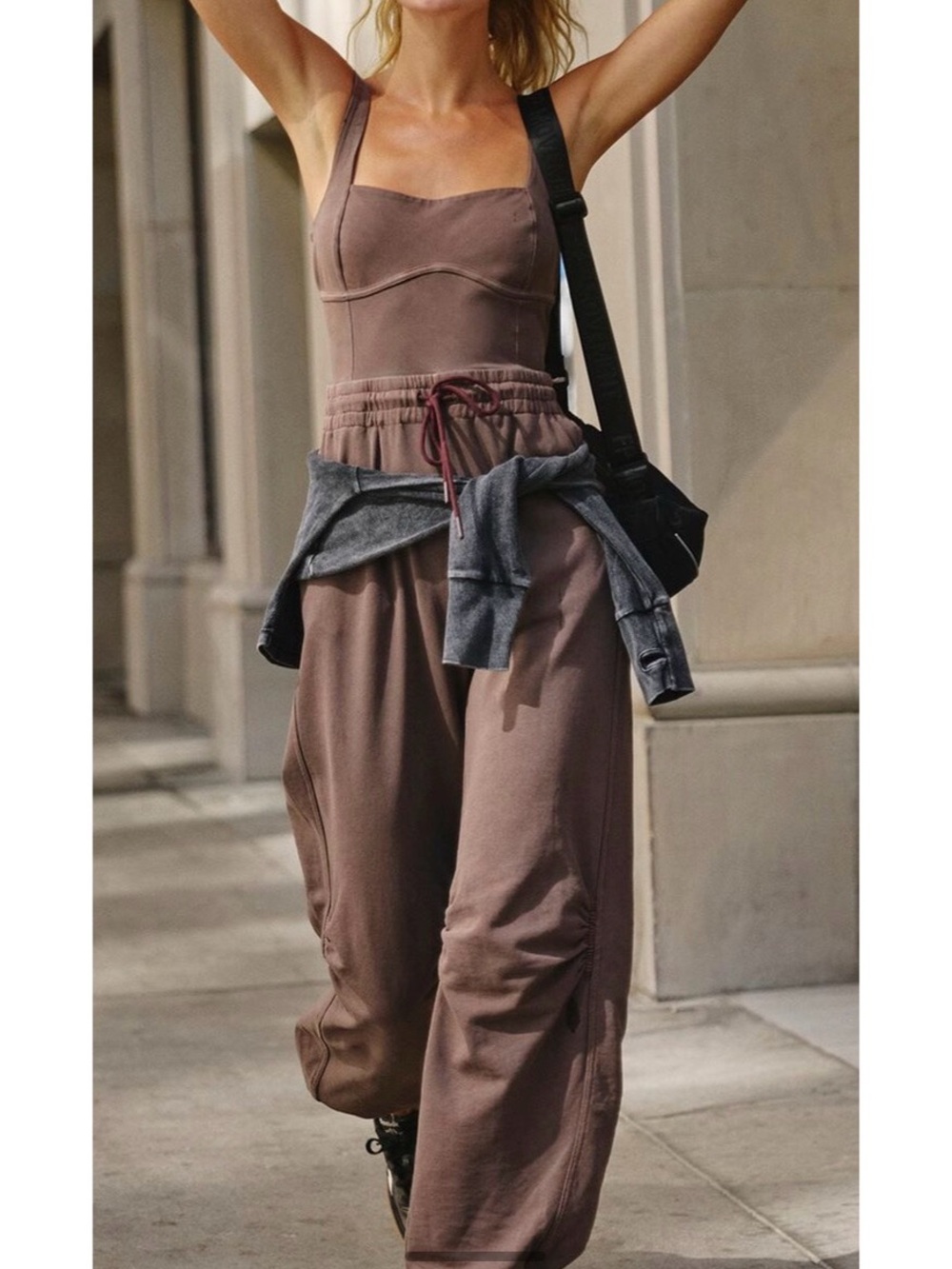 Women's Wide-Leg Jumpsuit in Mauve Brown